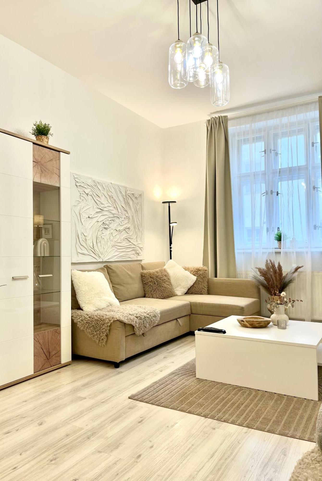 ברטיסלאבה James Bond Apartment Old Town מראה חיצוני תמונה